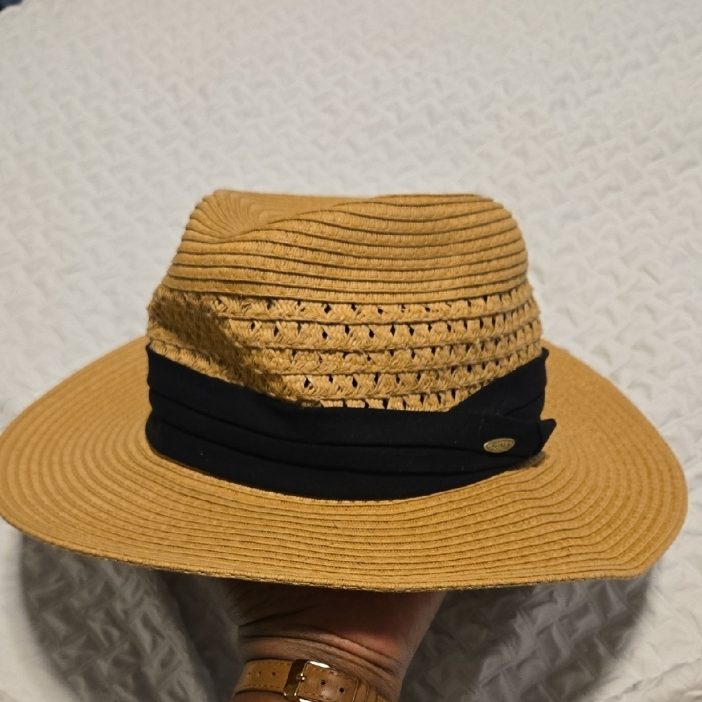 Scala Tan and Black Fedora Hat Sunhat Summer Resortwear Hat